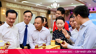 Forbinder og bringer Ha Tinh-produkter til Central Retail Vietnams supermarkeder.