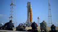 NASA genoptager sin mission om at sende mennesker tilbage til Månen efter mere end et halvt århundrede.