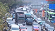Hanoi: Förslag om att tillåta pickupbilar att trafikera som personbilar.