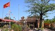 A casa comunal dos habitantes da vila costeira.