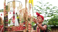 Air yang mengalir menandakan musim telah tiba.
