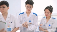 En kvinnelig trainee som også er leder av den lokale kvinneforeningen ble hedret som et lovende ungt ansikt i hele hæren.