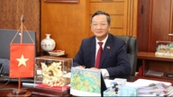 Parti Merkez Komitesi Sekreterliği Daimi Üyesi Tran Cam Tu, Laos'a resmi bir ziyaret gerçekleştirdi: 'Stratejik bağlantı' yolunda bir adım, farkındalığı ve eylemi senkronize etme amacı taşıyor.