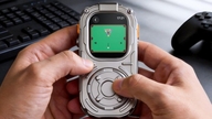 Accesoriu unic care transformă un vechi Apple Watch într-un iPod.