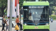 Byggeavdelingen i Ho Chi Minh-byen snakker om gratisbusspolitikken: Gratis, men kontinuerlig forbedrende servicekvalitet.