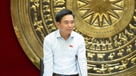 응우옌 도안 안 국회 부의장은 국민청원감찰위원회 상임위원회에서 근무하고 있다.