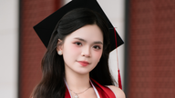10x Külkereskedelmi diplomás kitüntetéssel, egy Scopus Q2 tudományos cikk társszerzője.