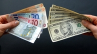Валютні курси, курс USD/VND сьогодні, 25 травня: Чи буде долар США продовжувати чутливо реагувати на новини про Іран та економіку США?