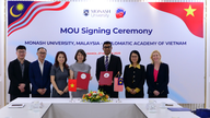 International scholarship opportunities for students from disadvantaged backgrounds.