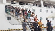 Over 1.000 kinesiske krydstogtpassagerer ankom til Da Nang.