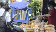 Director of Ho Chi Minh City's Food Safety Department: There's no question of shutting down street food!