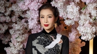 Apabila sutera Jepun 'terbang' pada rekaan ao dai Vietnam oleh Vo Viet Chung