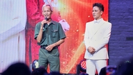De eigenaar van de hit met 120 miljoen views en het nummer dat een militaire vader tot tranen toe roerde.