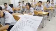 Tiedot kuuden eri ryhmän 10. luokan pääsykokeen tuloksista Ho Chi Minh Cityssä viimeisen 3 vuoden ajalta.