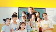 Vælg en "studieoplevelse i udlandet derhjemme" til dit barn i sommer.