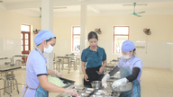 食品安全管理を強化し、学校給食の質を向上させる。