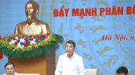 Ketua Komite Rakyat Provinsi Lam Dong, Ho Van Muoi, menghadiri Konferensi Nasional tentang Pencairan Investasi Publik.