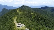 Quale località del Vietnam riceve la maggior quantità di precipitazioni?
