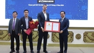 Ho Chi Minh City udsteder investeringscertifikater til fire højteknologiske projekter til en værdi af over 1,2 milliarder dollars.