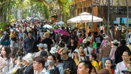 Hung Kingsin muistopäivän loma: Ho Chi Minh Cityn viihde- ja ostoskohteet ovat täynnä kävijöitä.