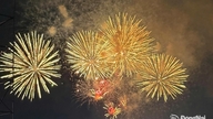 [Photo Gallery] Watching the dazzling high-altitude fireworks display on the night Dong Nai becomes a city.