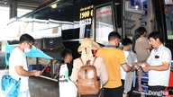 ចរាចរណ៍អ្នកដំណើរនៅតែមានស្ថេរភាពនៅស្ថានីយ៍ឡានក្រុង និងរថភ្លើងក្នុងអំឡុងពេលថ្ងៃឈប់សម្រាករយៈពេលបួនថ្ងៃ។