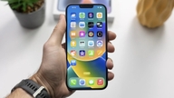 Er Apple på vej tilbage med en iPhone med buet skærm?