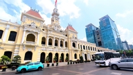 El Comité del Partido de Ciudad Ho Chi Minh ha pedido que se eliminen los obstáculos a la inversión y a la tenencia de terrenos para lograr un crecimiento de dos dígitos.