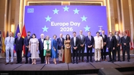 A vice-ministra Le Thi Thu Hang afirmou: O Vietnã e a UE têm todo o potencial e as condições para levar a cooperação adiante e aprofundá-la.