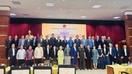 Den vietnamesiske ambassade i Laos giver information om resultaterne af partiets 14. nationale kongres og valget af den 16. nationalforsamling.