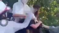 Uma estudante do 7º ano foi agredida por um grupo de pessoas em Quang Tri.