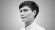 Nguyen The Long, assisterende direktør for Vietnams dukketeater, døde plutselig på jobb.