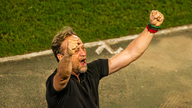 Hanoi Police FC kommer att vara utan sin tränare i V-ligan.