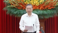 Generalsekreterare och president To Lam ledde mötet med styrkommittén för granskningen av partiets 100 år av ledarskap i den vietnamesiska revolutionen.