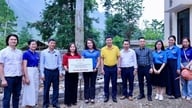 Kesatuan Belia Perindustrian dan Perdagangan menyokong pelajar di kawasan pergunungan Meo Vac.