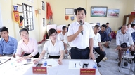 Het Volkscomité van de wijk Phong Phu heeft een dialoog met inwoners gehouden over kwesties die het leven van de mensen beïnvloeden.