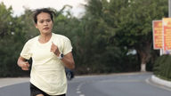 „Królowa Maratonu” Pham Thi Hong Le bierze udział w Maratonie Legacy w Hai Phong w 2026 roku