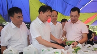 Hai Phong by udfører samtidige helbredstjek for ældre.