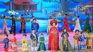 Tętniący życiem festiwal Ao Dai „Kobiety Hai Phong – dziedzictwo i więź”