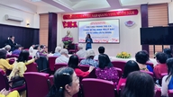Huong Giang Poesiforening med et poesiprogram til minde om Onkel Ho.