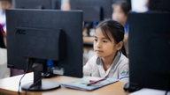 Dalle classi poco numerose alle opportunità di apprendimento per milioni di studenti vietnamiti.