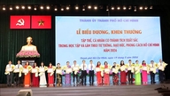 Ylistäen laulamattomia sankareita, jotka edistävät Ho Chi Minh Cityn kauneutta.