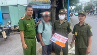 Ho Chi Minh City: Kansalaisten mobilisointi laittomien mainosten poistamiseksi ja kaupunkialueiden siivoamiseksi.