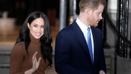 Meghan Markle offentliggør uventet hidtil uudgivne bryllupsbilleder.