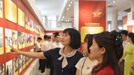 Terus-menerus menyebarkan warisan suci Presiden Ho Chi Minh.