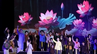 Il programma artistico "L'anima del loto vietnamita" offre un'esperienza emotiva unica.