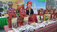 De specialiteiten van Lao Cai vallen in de smaak bij de consumenten in Lai Chau.