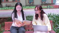 中国人学生はベトナム語を通して機会を見出す。