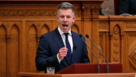 Noticias internacionales del 10 de mayo: Hungría inicia una nueva etapa tras 16 años de gobierno de Viktor Orbán.