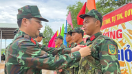 กรมทหารมินห์ดัมพัฒนาการฝึกอบรมของทหารเกณฑ์ใหม่ผ่านการทดสอบยิงกระสุนจริง